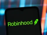 Robinhood to Bring AI Agent Crypto Trading to US Customers ‘Soon’