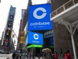 Coinbase Opens IPO Access to US Retail, Penalises Early Sellers