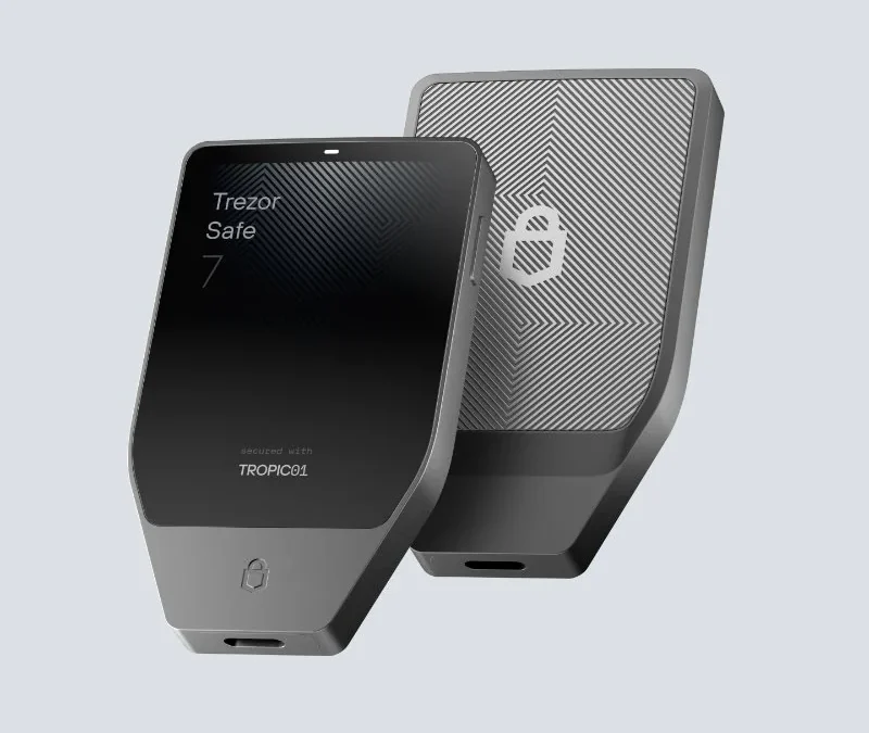 Trezor Tells CryptoBilis Buyers to Move Funds After Implant Report