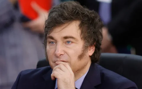 Argentine Judge Drops LIBRA Memecoin Case Against President Milei
